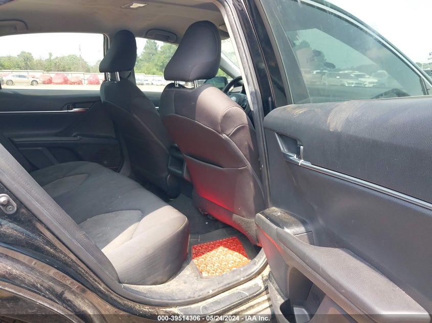 2020 TOYOTA CAMRY LE - 4T1L11AKXLU500675