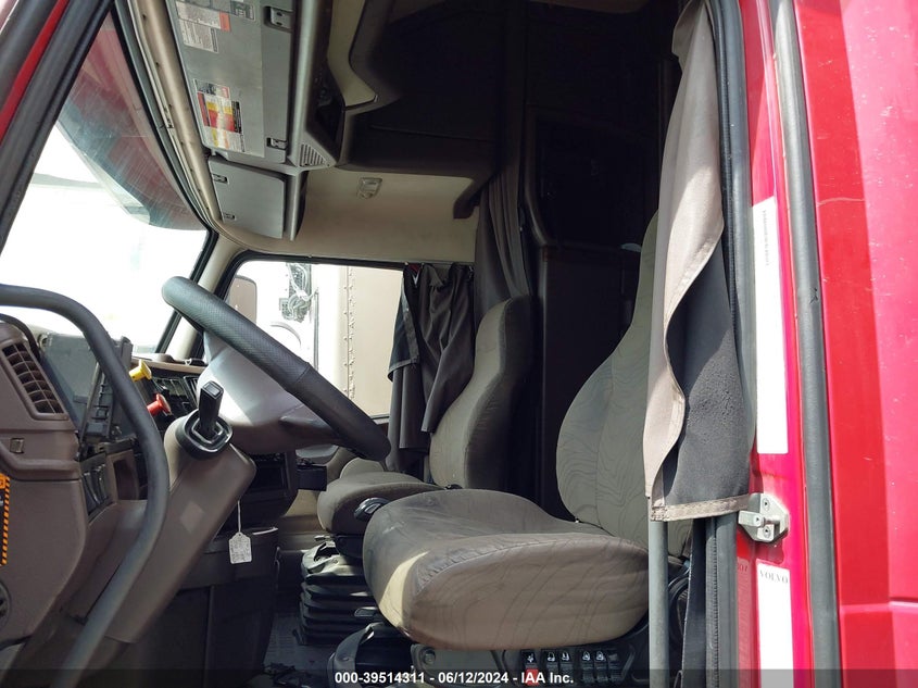 2016 Volvo Vn Vnl VIN: 4V4NC9EJ5GN962959 Lot: 39514311