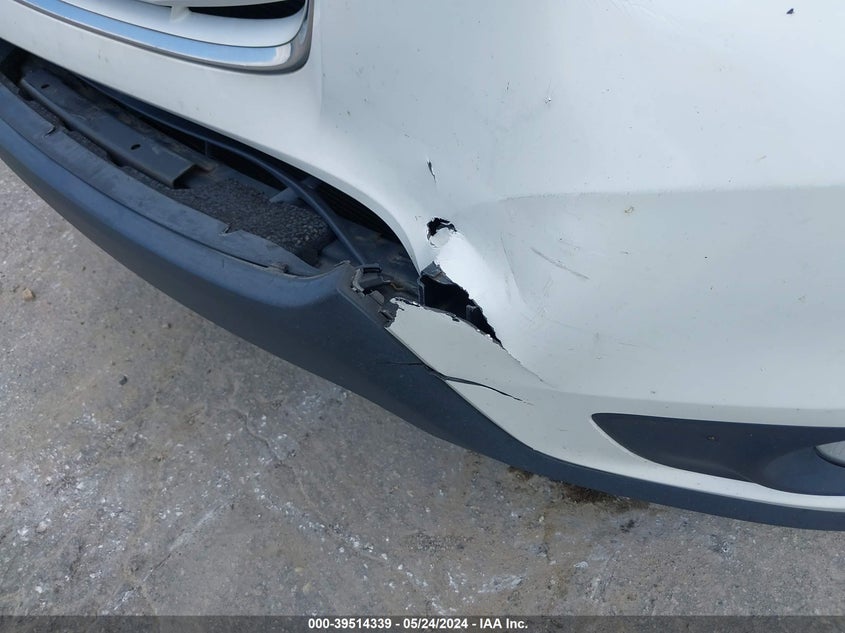 2011 Hyundai Santa Fe Se VIN: 5XYZH4AG0BG010589 Lot: 39514339