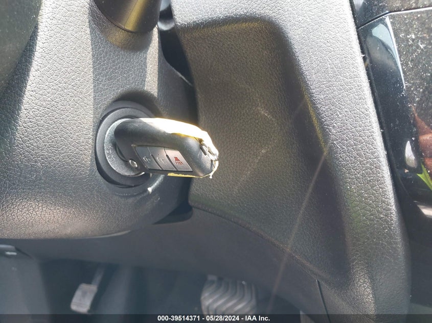 2015 Nissan Rogue S VIN: 5N1AT2ML3FC864054 Lot: 39514371