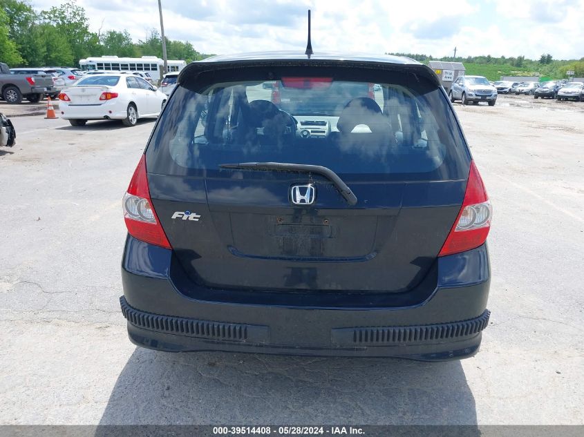 2008 Honda Fit Sport VIN: JHMGD38678S027174 Lot: 39514408