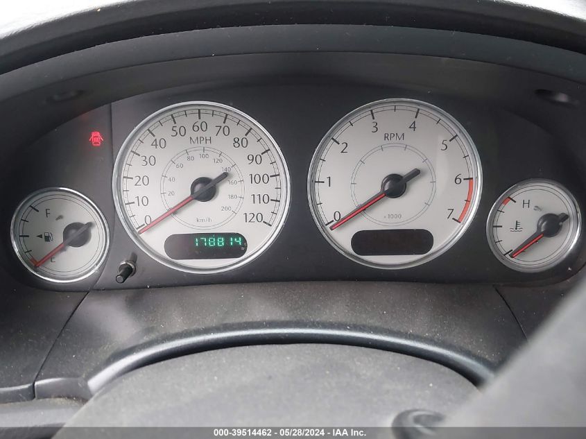 2005 Chrysler Town & Country Limited VIN: 2C8GP64L45R394213 Lot: 39514462