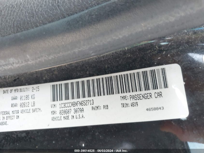 2015 Chrysler 200 Limited VIN: 1C3CCCABXFN652713 Lot: 39514525