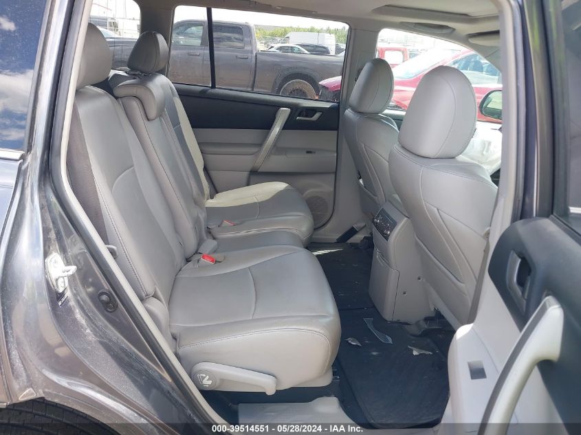 2013 Toyota Highlander Se V6 VIN: 5TDBK3EH2DS204417 Lot: 39514551