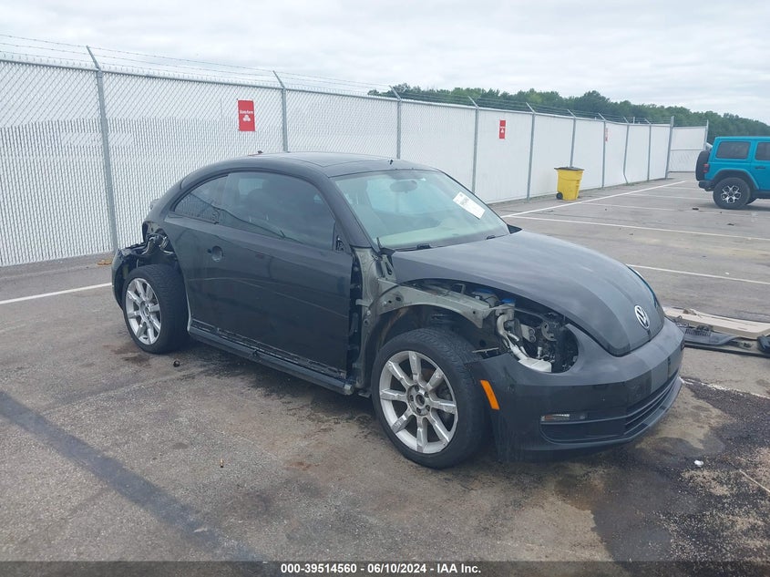 2013 VOLKSWAGEN BEETLE 2.5L - 3VWJP7AT8DM600427