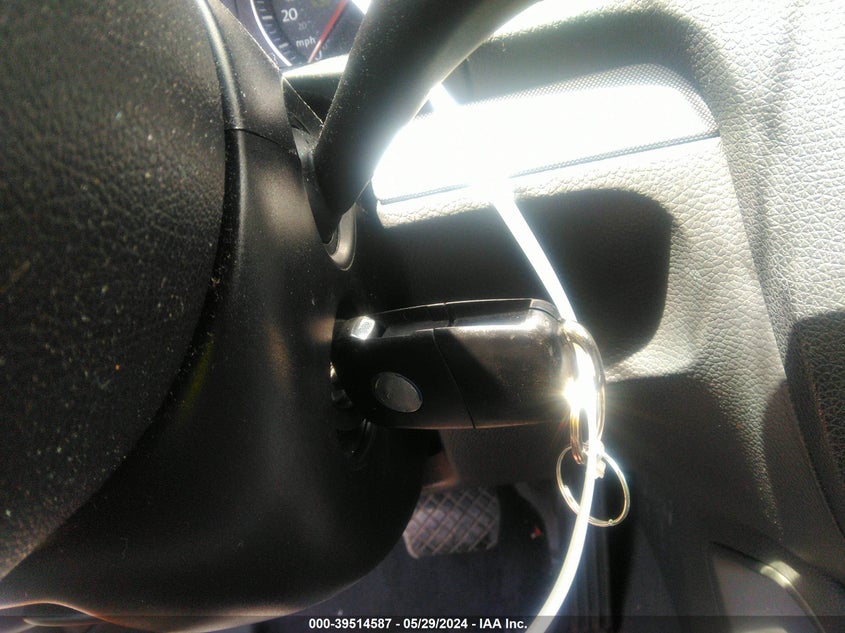 2005 Volkswagen Jetta 2.5 VIN: 3VWSF71K05M601409 Lot: 39514587