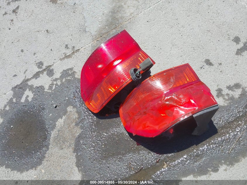 2003 Honda Odyssey Ex-L VIN: 5FNRL18083B057870 Lot: 39514955