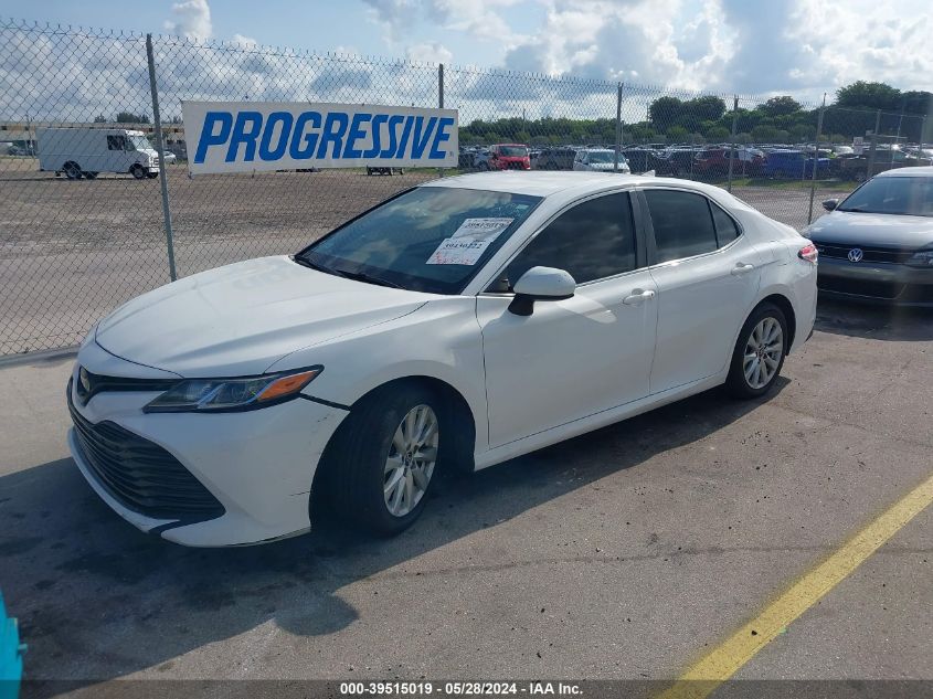 2019 Toyota Camry Le VIN: 4T1B11HK3KU854943 Lot: 39515019