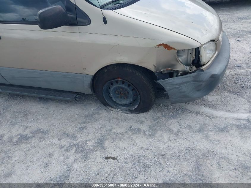 2000 Toyota Sienna Le VIN: 4T3ZF13C9YU248403 Lot: 39515087