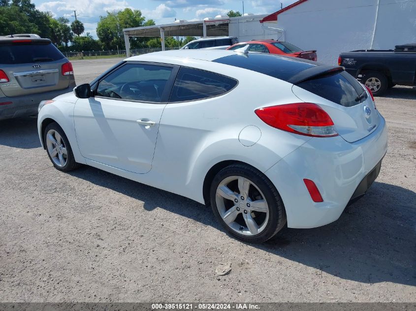 2014 Hyundai Veloster Base W/Gray VIN: KMHTC6AD5EU207326 Lot: 39515121