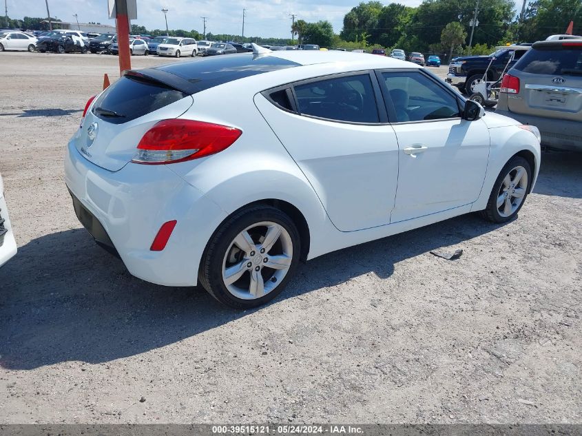 2014 Hyundai Veloster Base W/Gray VIN: KMHTC6AD5EU207326 Lot: 39515121