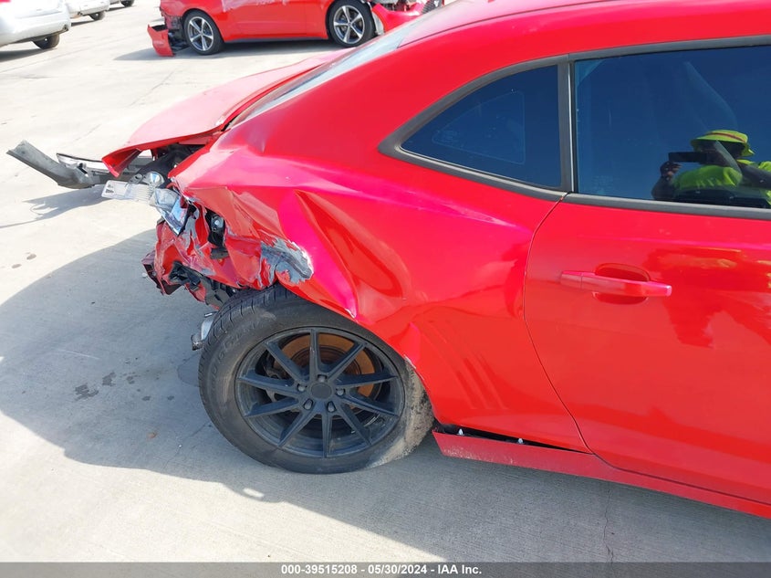 2015 Chevrolet Camaro 2Ls VIN: 2G1FB1E30F9119638 Lot: 39515208