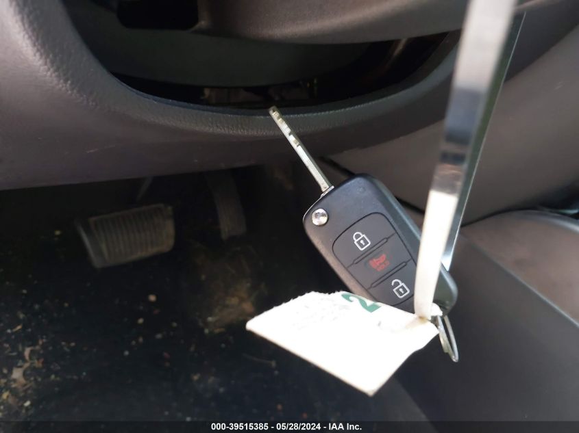 2013 Kia Soul + VIN: KNDJT2A67D7572528 Lot: 39515385