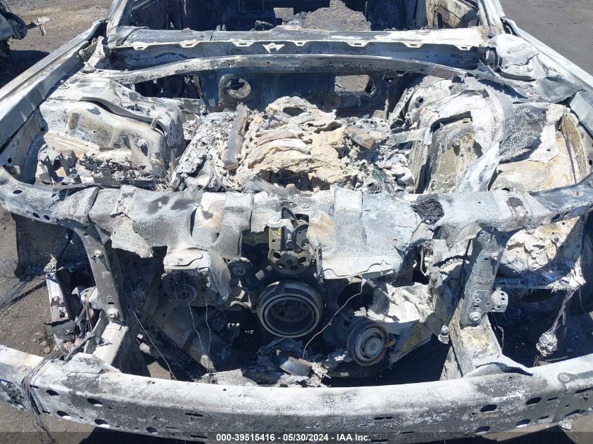 2015 Dodge Challenger Srt 392 VIN: 2C3CDZDJ3FH877972 Lot: 39515416