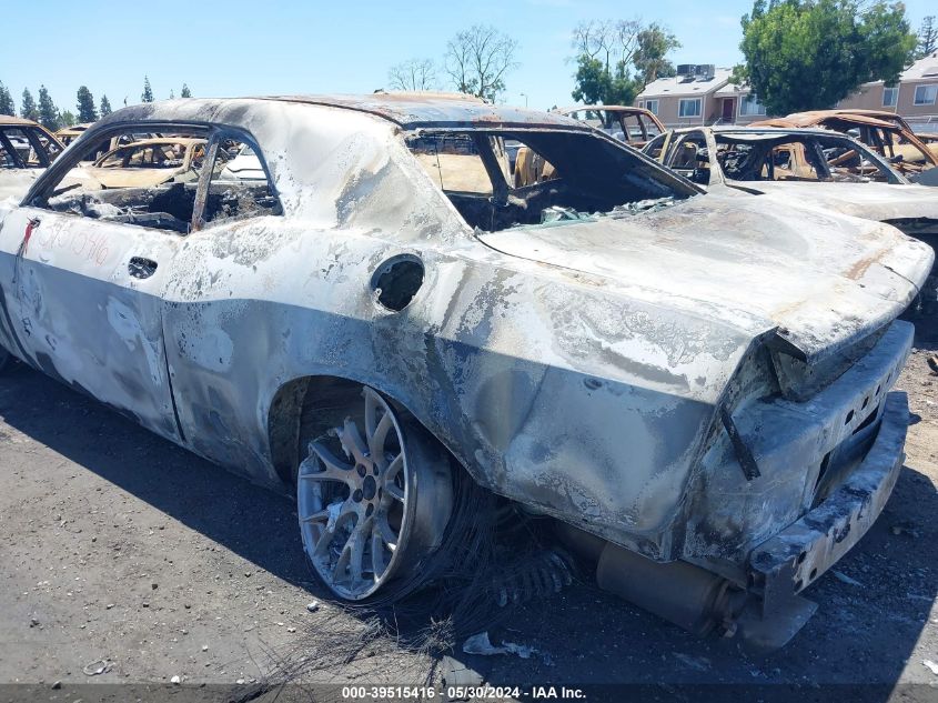 2015 Dodge Challenger Srt 392 VIN: 2C3CDZDJ3FH877972 Lot: 39515416