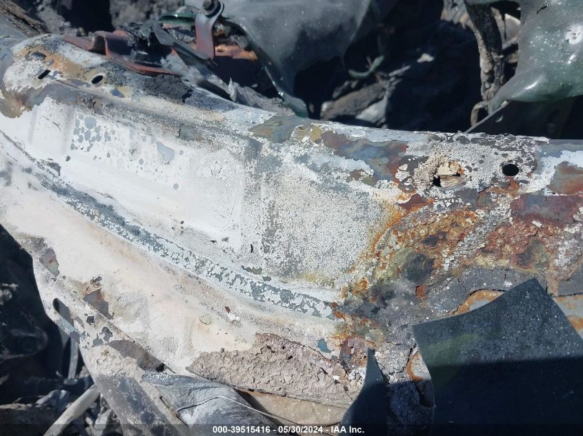 2015 Dodge Challenger Srt 392 VIN: 2C3CDZDJ3FH877972 Lot: 39515416