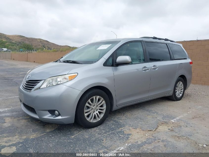 2013 Toyota Sienna Xle V6 8 Passenger VIN: 5TDYK3DC8DS364947 Lot: 39515603