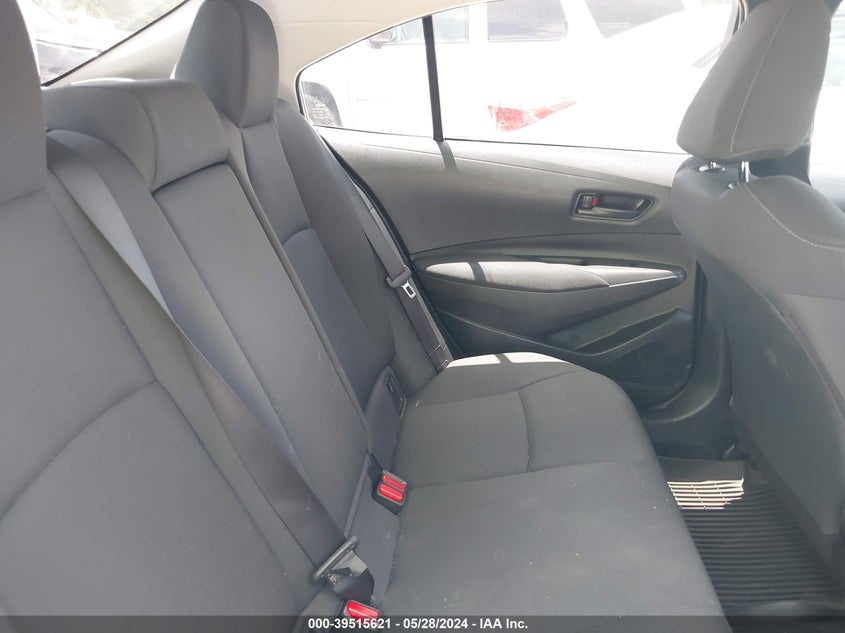 VIN JTDEPMAE9N3017176 2022 TOYOTA COROLLA LE