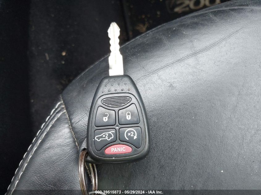 2013 Chrysler 200 Limited VIN: 1C3CCBCG0DN550045 Lot: 39515873