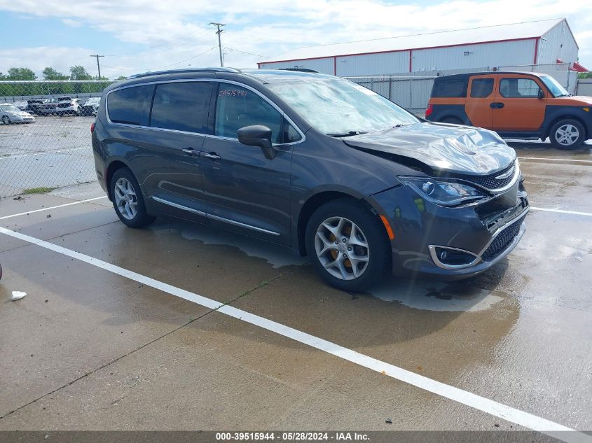 2C4RC1EG0HR684172 2017 CHRYSLER PACIFICA - Image 1