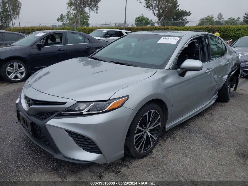 2018 Toyota Camry Se VIN: 4T1B11HK6JU610542 Lot: 39516039