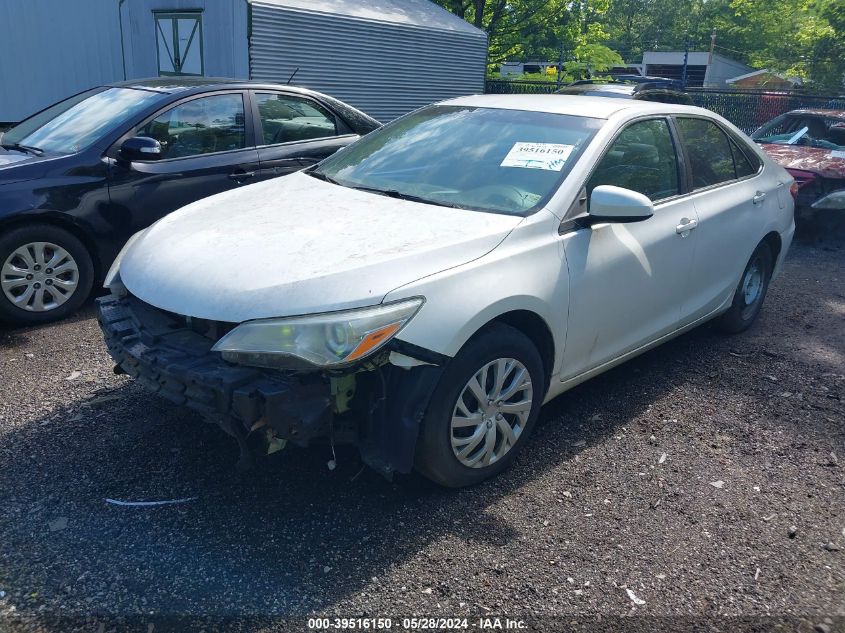 2015 Toyota Camry Le/Xle/Se/Xse VIN: 4T1BF1FK8FU052950 Lot: 39516150