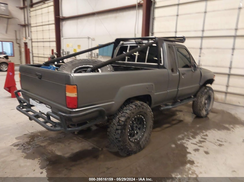 1985 Toyota Pickup Xtracab Rn66 Dlx VIN: JT4RN66DXF5090839 Lot: 39516159