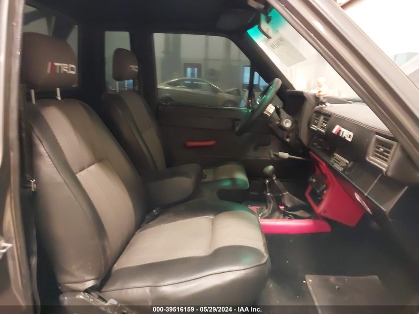 1985 Toyota Pickup Xtracab Rn66 Dlx VIN: JT4RN66DXF5090839 Lot: 39516159