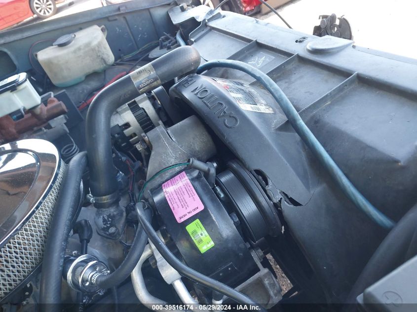 1990 Chevrolet Gmt-400 C1500 VIN: 1GCDC14K1LZ179305 Lot: 39516174