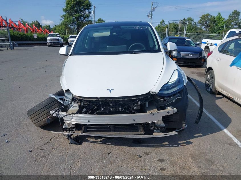 2022 Tesla Model Y Long Range Dual Motor All-Wheel Drive VIN: 7SAYGDEE6NF308912 Lot: 39516248