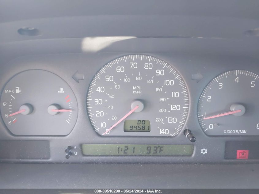 2000 Volvo C70 Lt VIN: YV1NC56D6YJ008012 Lot: 39516290