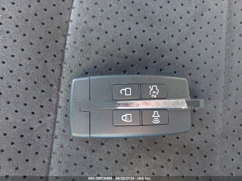 2011 Ford Taurus Sho VIN: 1FAHP2KT1BG128300 Lot: 39516489