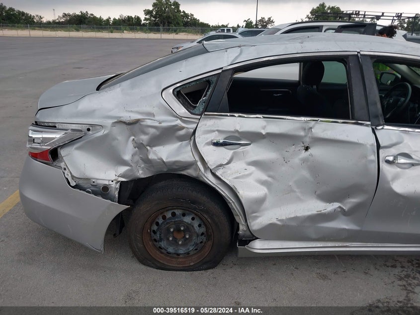 2014 Nissan Altima 2.5/2.5 S/2.5 Sl/2.5 Sv VIN: 1N4AL3AP0EN337910 Lot: 39516519