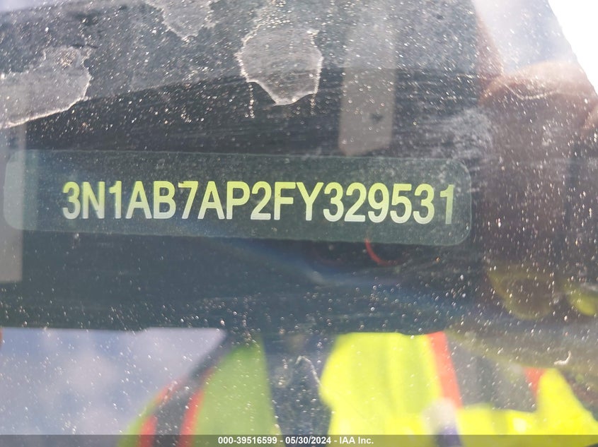 2015 Nissan Sentra Sl VIN: 3N1AB7AP2FY329531 Lot: 39516599