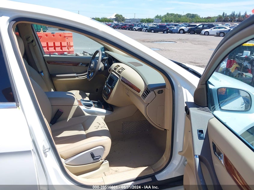 2009 Mercedes-Benz R 320 Bluetec 4Matic VIN: 4JGCB25E09A094231 Lot: 39516601