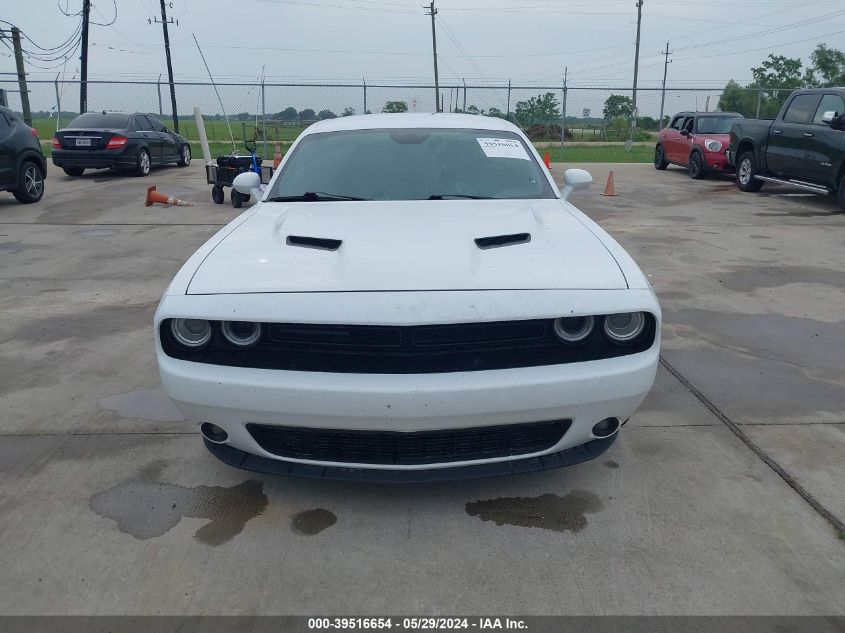 2018 Dodge Challenger Sxt VIN: 2C3CDZAG2JH178897 Lot: 39516654