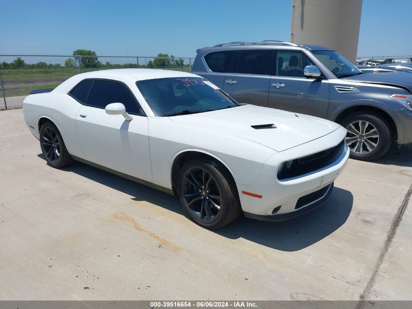 2018 Dodge Challenger Sxt VIN: 2C3CDZAG2JH178897 Lot: 39516654