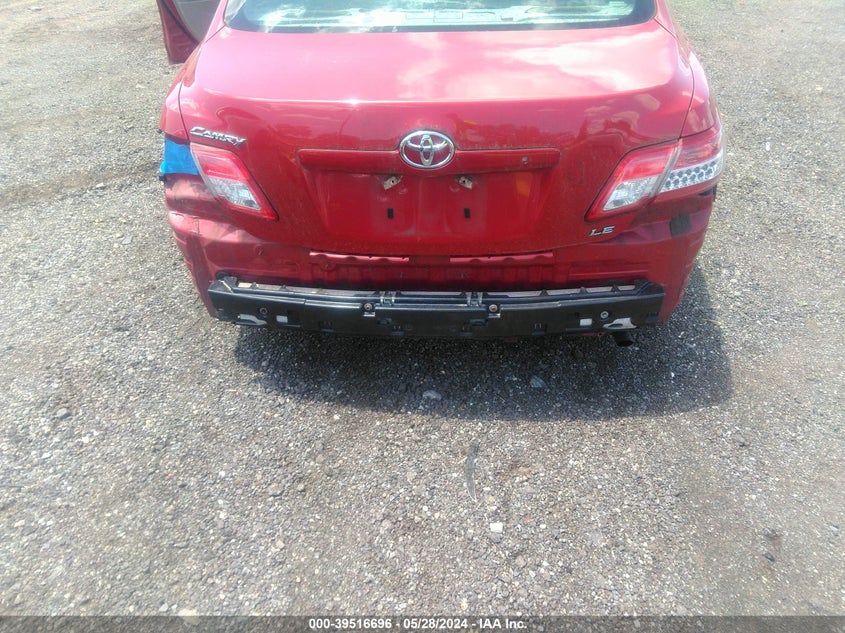 2010 Toyota Camry Le VIN: 4T4BF3EK4AR068199 Lot: 39516696