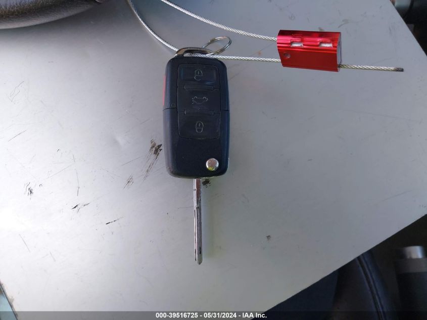 2003 Volkswagen New Beetle Gls 2.0L VIN: 3VWCK21C63M401109 Lot: 39516725