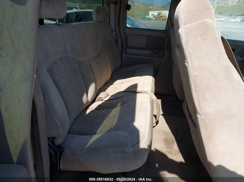 2001 Chevrolet Silverado 1500 Ls VIN: 2GCEC19TX11224592 Lot: 39516832