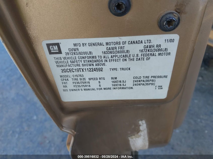 2001 Chevrolet Silverado 1500 Ls VIN: 2GCEC19TX11224592 Lot: 39516832