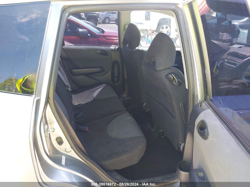 2008 Honda Fit Sport VIN: JHMGD38648S064215 Lot: 39516872