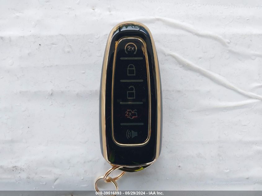 2014 Ford Focus Titanium VIN: 1FADP3N24EL282194 Lot: 39516893