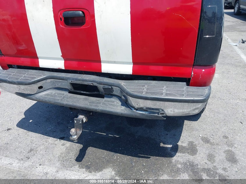 2000 Chevrolet Silverado 1500 Ls VIN: 1GCEC19T7YZ117310 Lot: 39516914