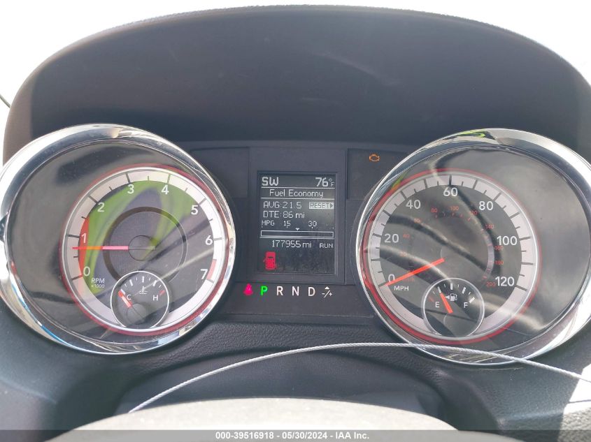 2011 Dodge Grand Caravan Crew VIN: 2D4RN5DG6BR661928 Lot: 39516918