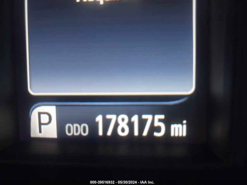 2015 Toyota Camry Le VIN: 4T4BF1FKXFR444964 Lot: 39516932