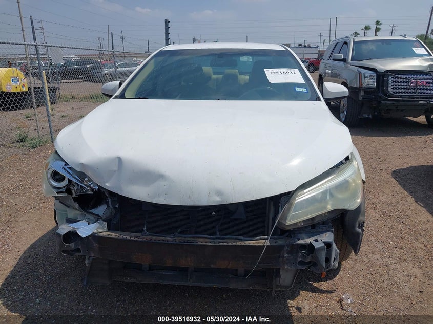 2015 Toyota Camry Le VIN: 4T4BF1FKXFR444964 Lot: 39516932