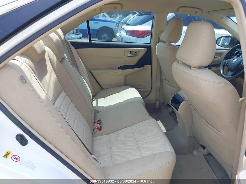 2015 Toyota Camry Le VIN: 4T4BF1FKXFR444964 Lot: 39516932