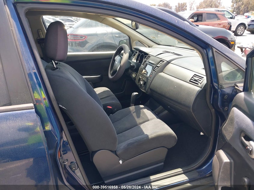 2009 Nissan Versa 1.8S VIN: 3N1BC13E39L367295 Lot: 39516958