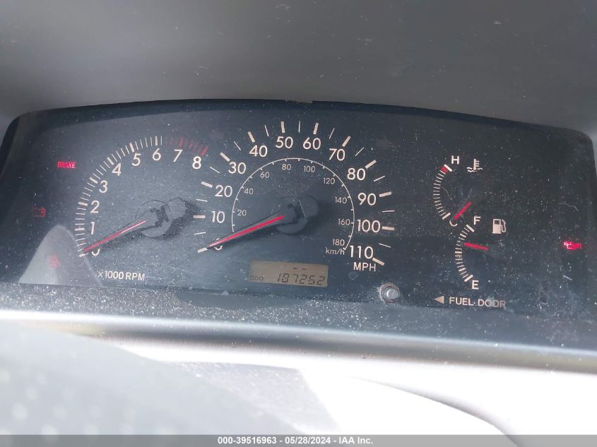 2005 Toyota Corolla Le VIN: 1NXBR32E15Z347440 Lot: 39516963